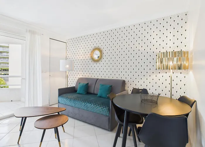 Centre Musiciens * カンヌ