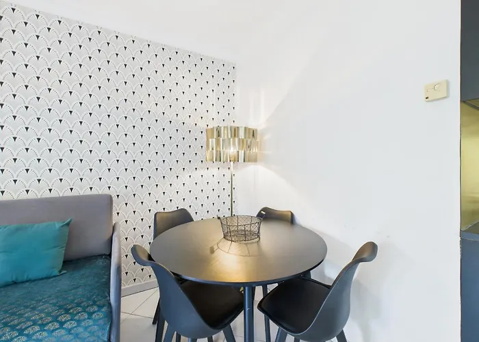 Centre Musiciens アパート *